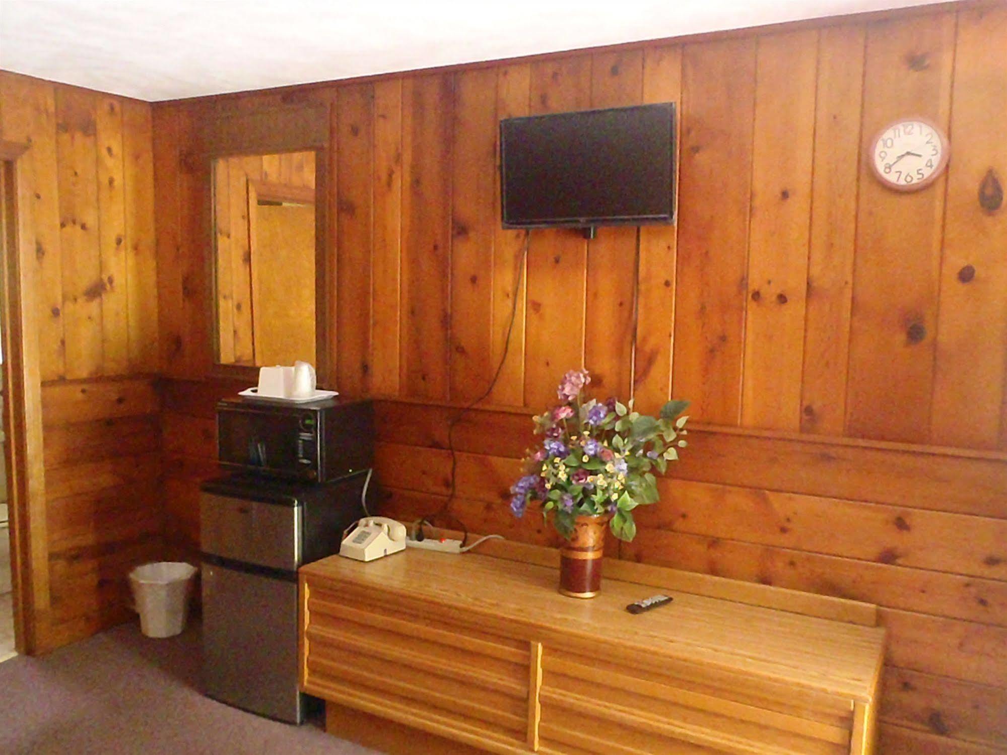 Heart Of The Berkshires Motel Pittsfield Exteriör bild