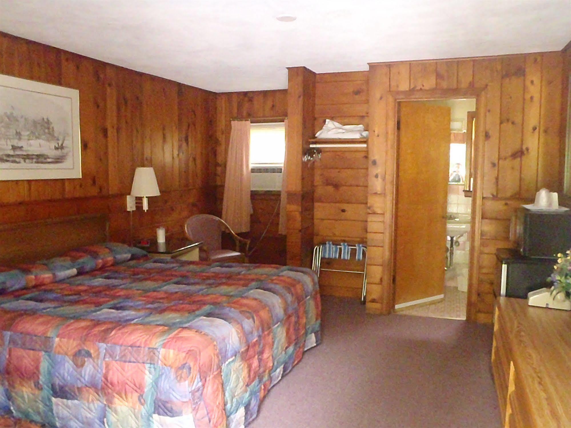 Heart Of The Berkshires Motel Pittsfield Exteriör bild