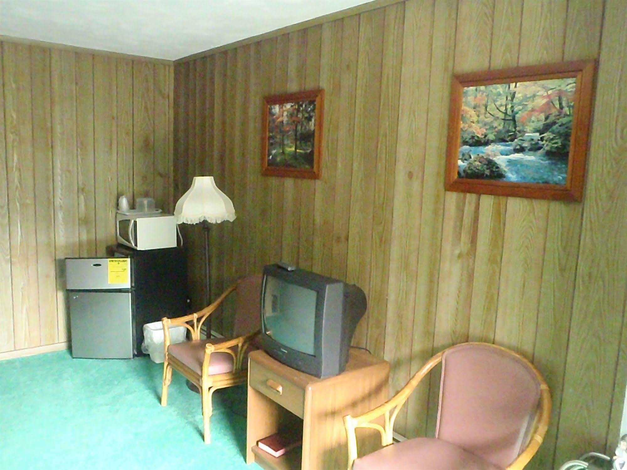 Heart Of The Berkshires Motel Pittsfield Exteriör bild